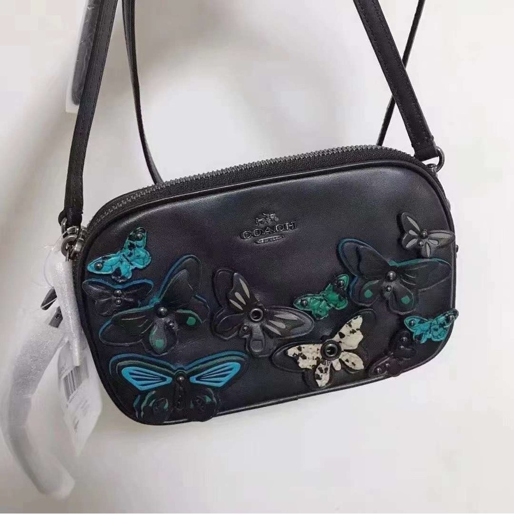 NWT Retail Coach Butterfly Applique Crossbody Clutch In Pebble Leather - Picture 7 of 7